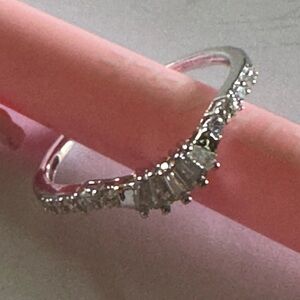 Elegant Silver Women's Ring size 10 SS